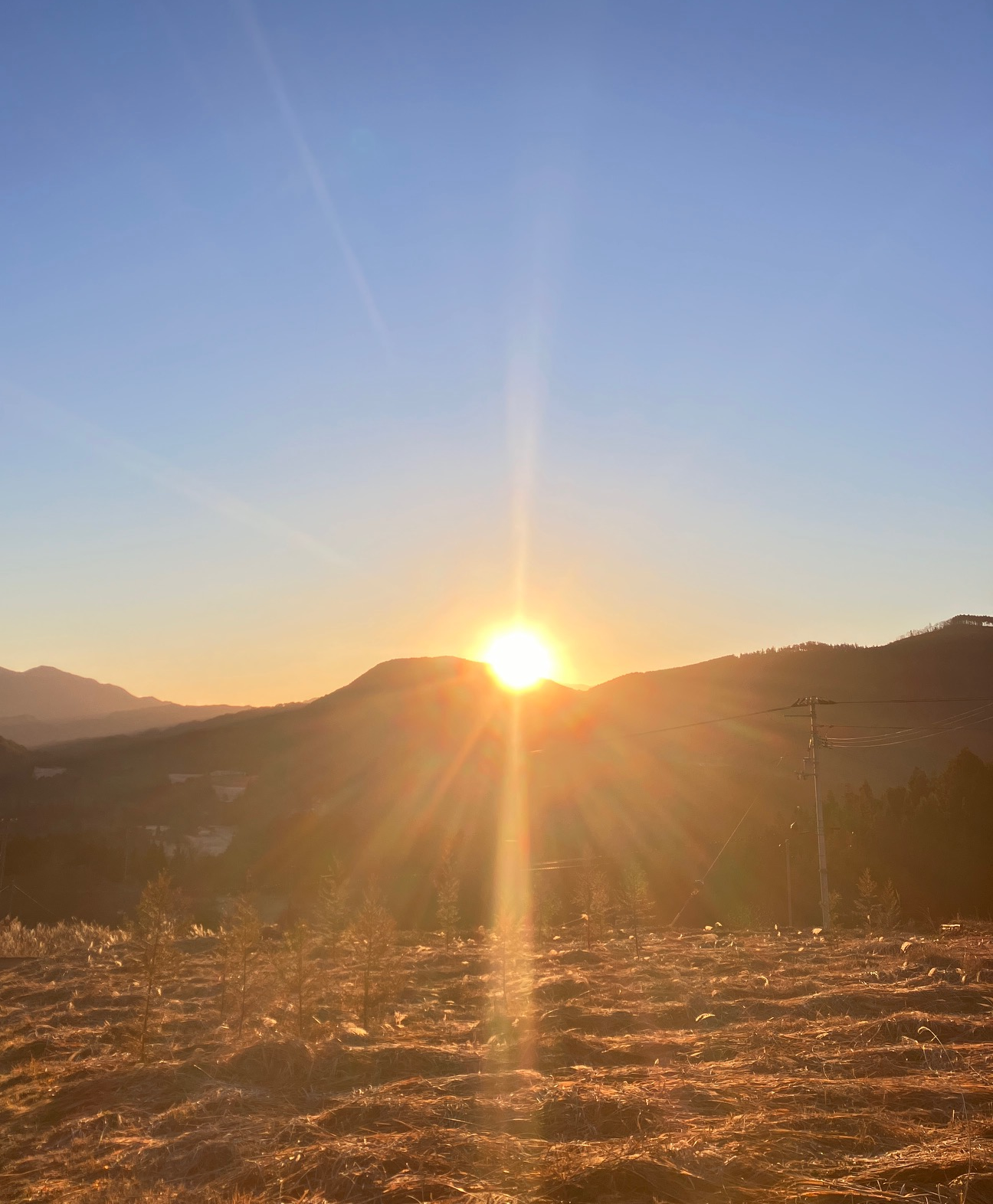 冬至翌日の朝日